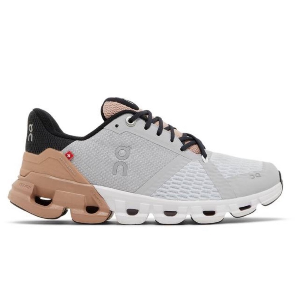 ON CLOUD Women’s Cloud Flyer 4